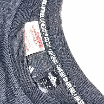 Vintage Black Adidas Big logo print small short sleeve tees