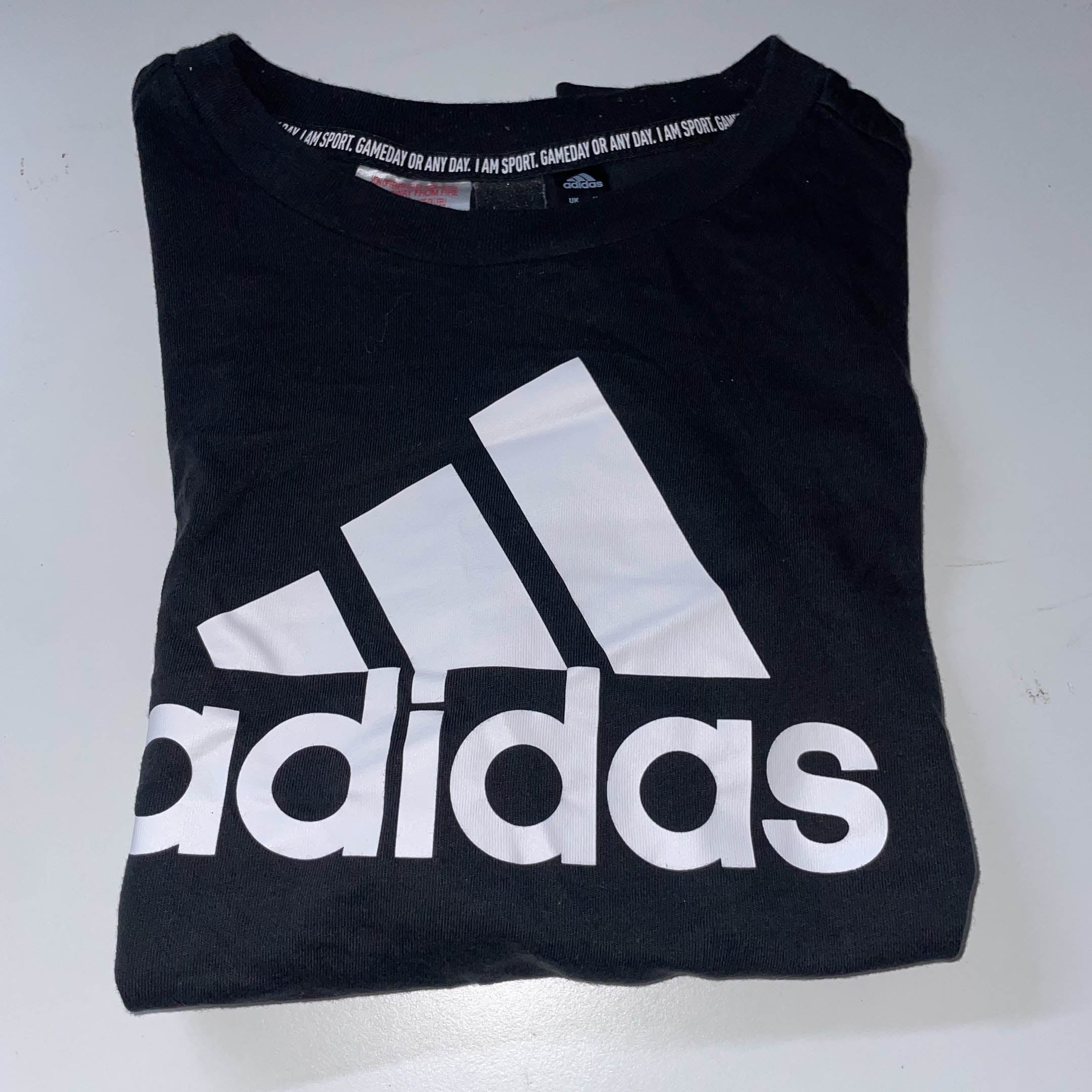Vintage Black Adidas Big logo print small short sleeve tees