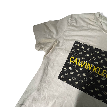 Vintage Women's Calvin Klein jeans graphics large white tees