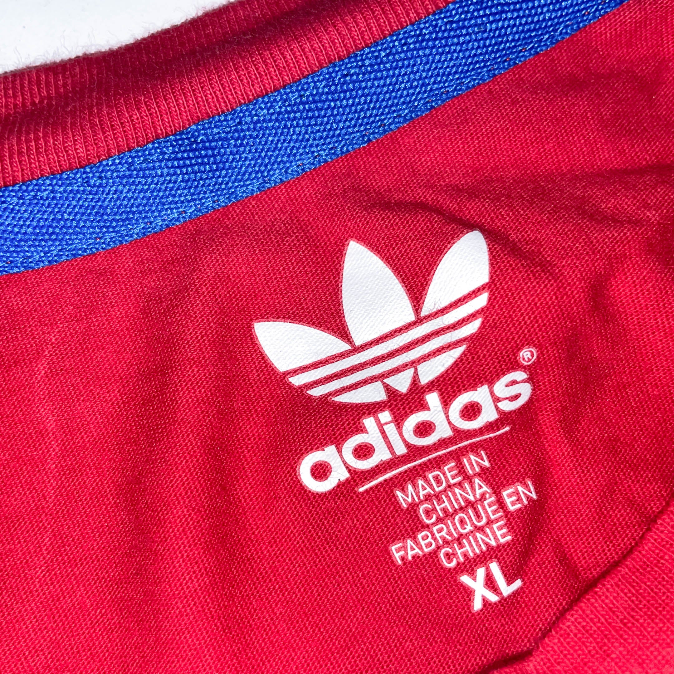 Vintage Men's Adidas Originals Trefoil T-shirt Size XL Red