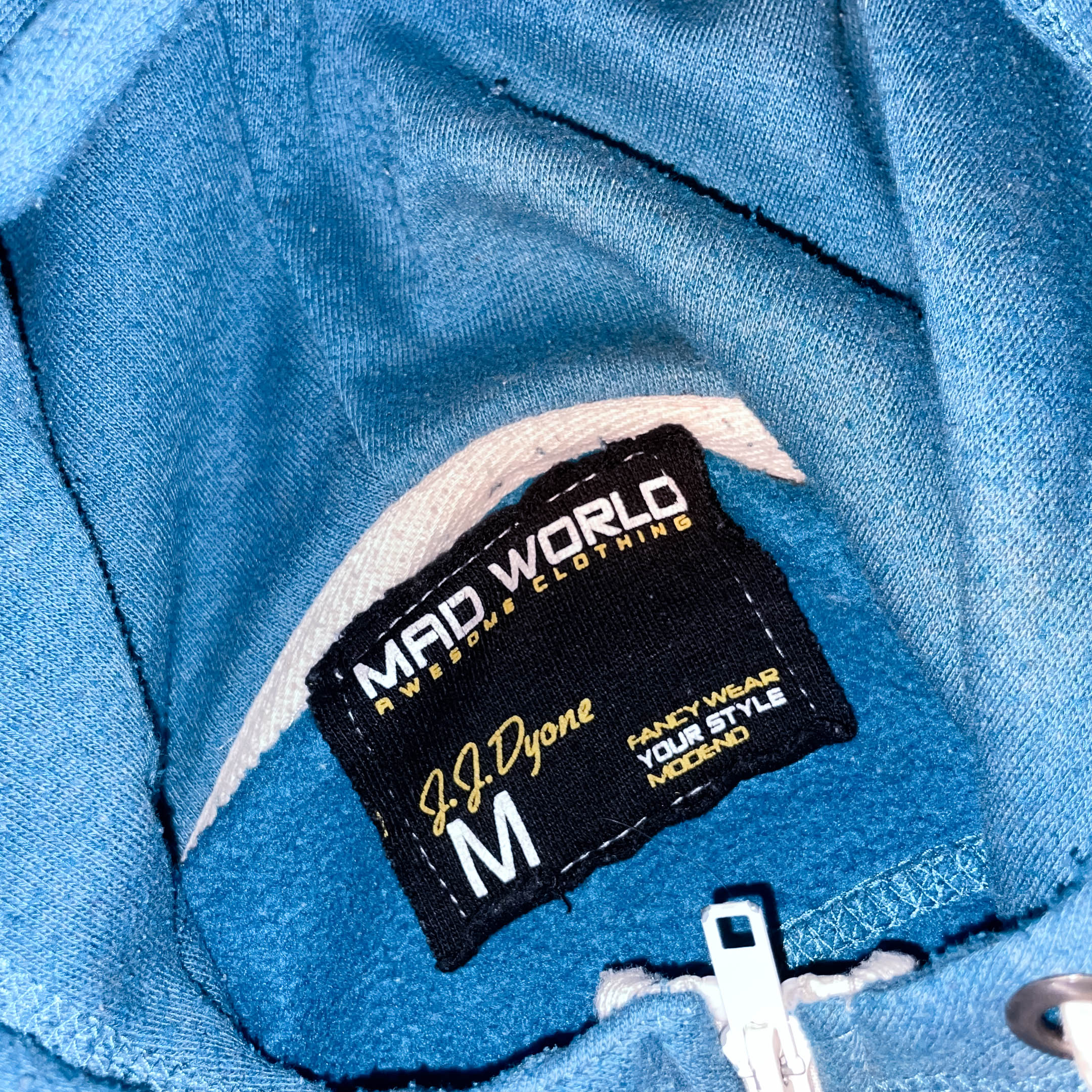 Vintage J.J.Dyone mad world Awesome clothing blue full zip medium hoodie