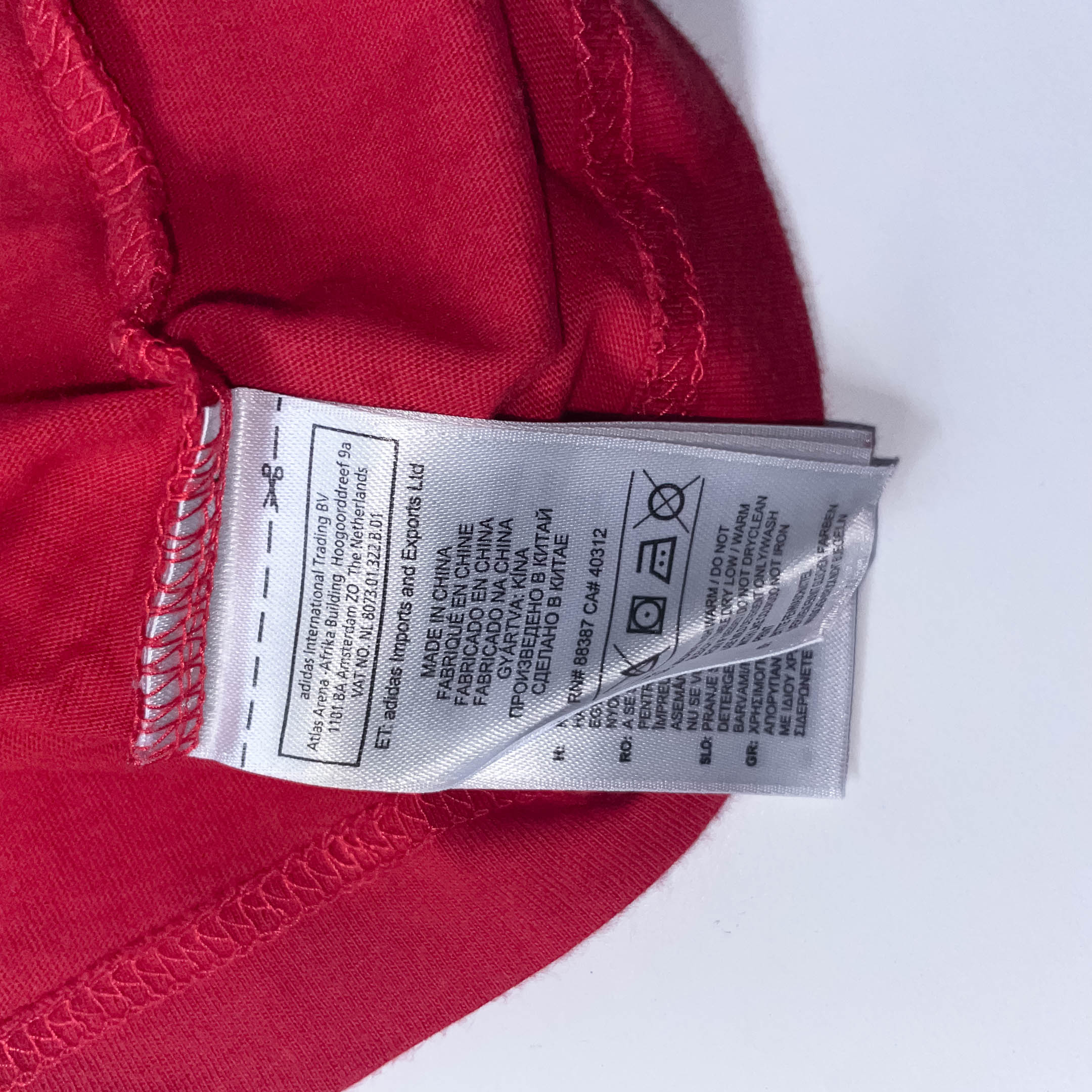 Vintage Men's Adidas Originals Trefoil T-shirt Size XL Red