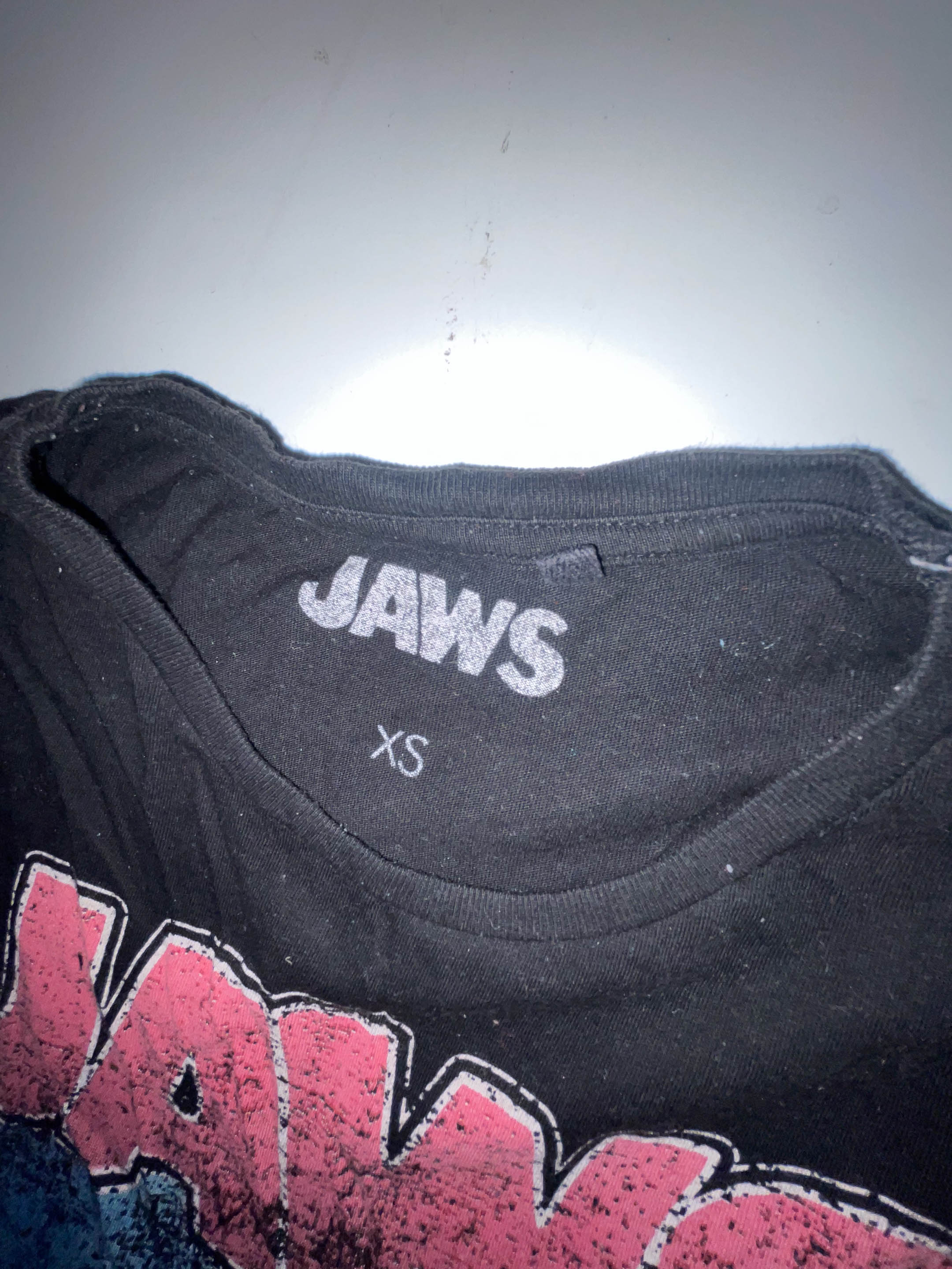 Vintage Black Jaws Graphics mens Xs short sleeve tees