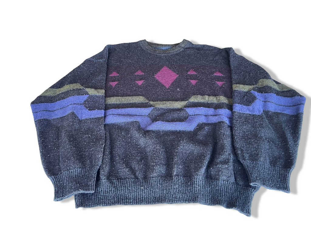Vintage grey Aztec geometric crew neck sweater in M/L| L27 W25| SKU 4369