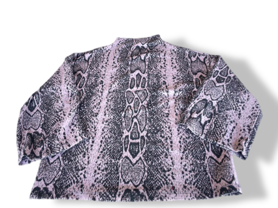 Vintage women's y2k Dunnes Stores purple animal print top in S| L 25 W20| SKU 4378