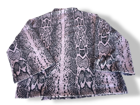 Vintage women's y2k Dunnes Stores purple animal print top in S| L 25 W20| SKU 4378