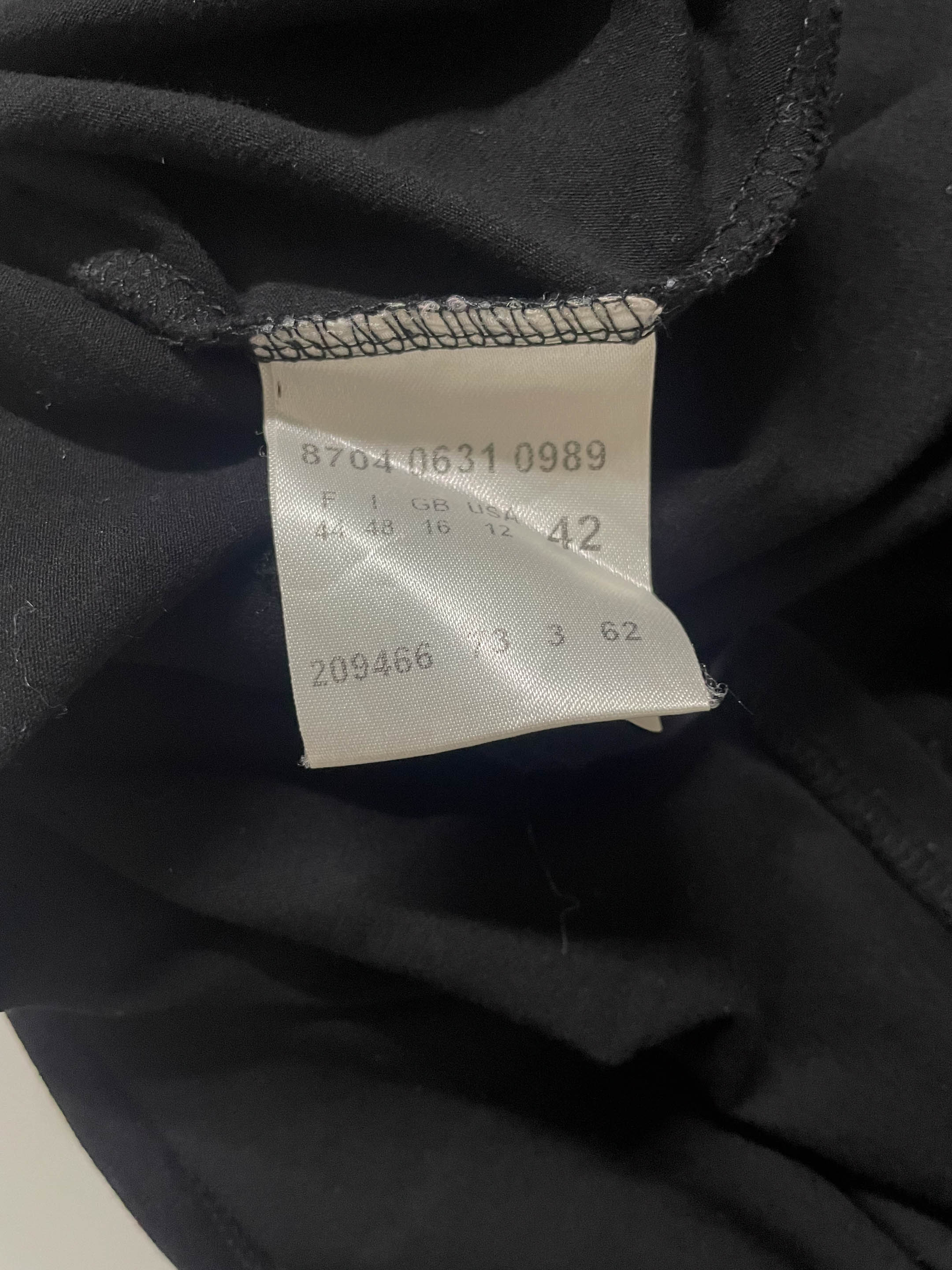 Vintage Gilbert women's black embroidery V-neck long sleeve top size 42|SKU 3760<br>