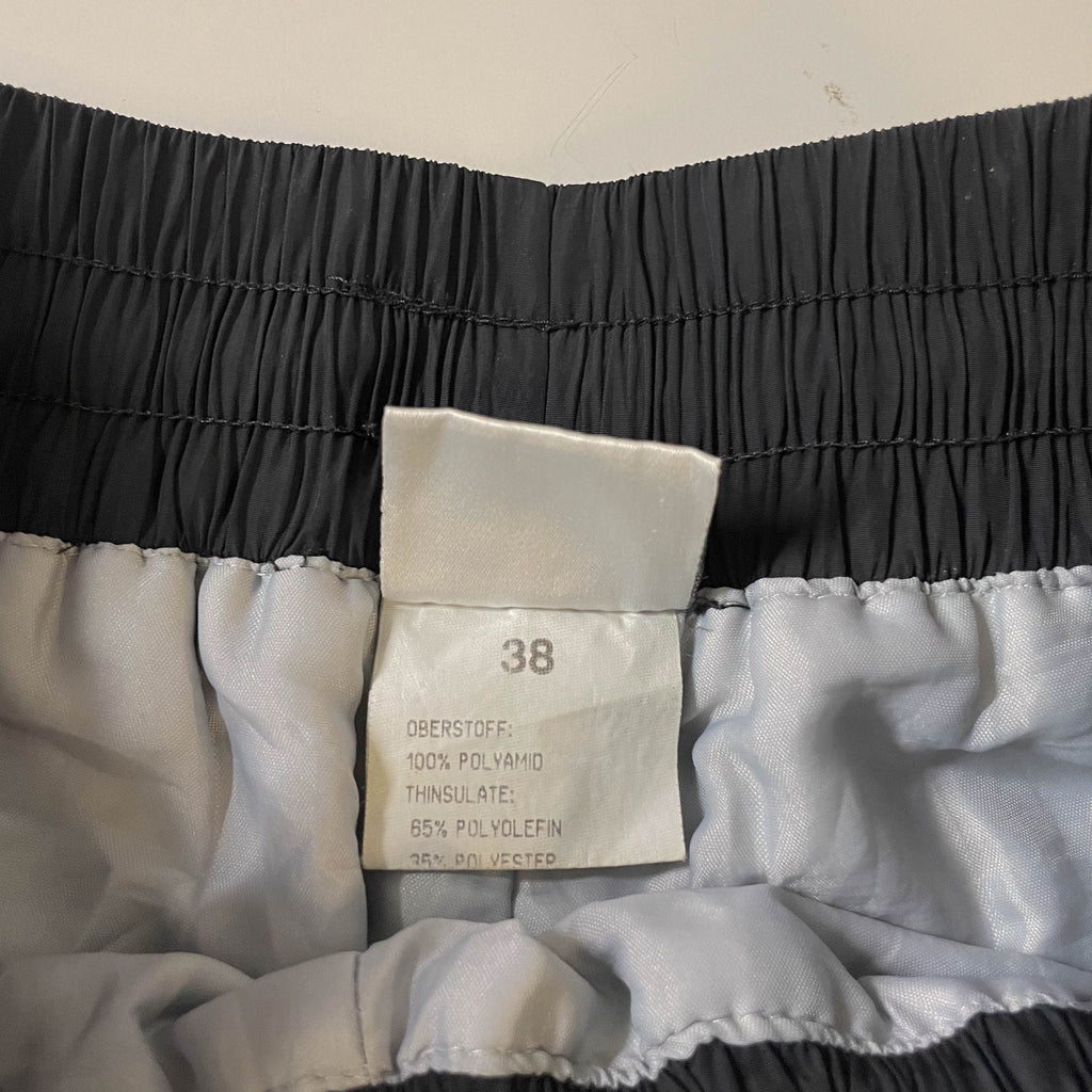 Vintage Maier sport company black shell sweat pant in 38|L28 W26| SKU 3774