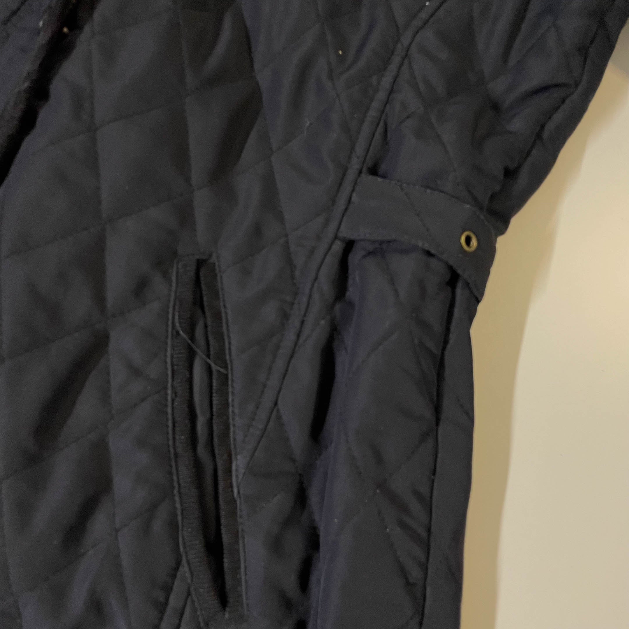 Vintage Women's TRESPASS Navy Quilted Hoodie Jacket & Coat in XXL|L30W23|SKU3791