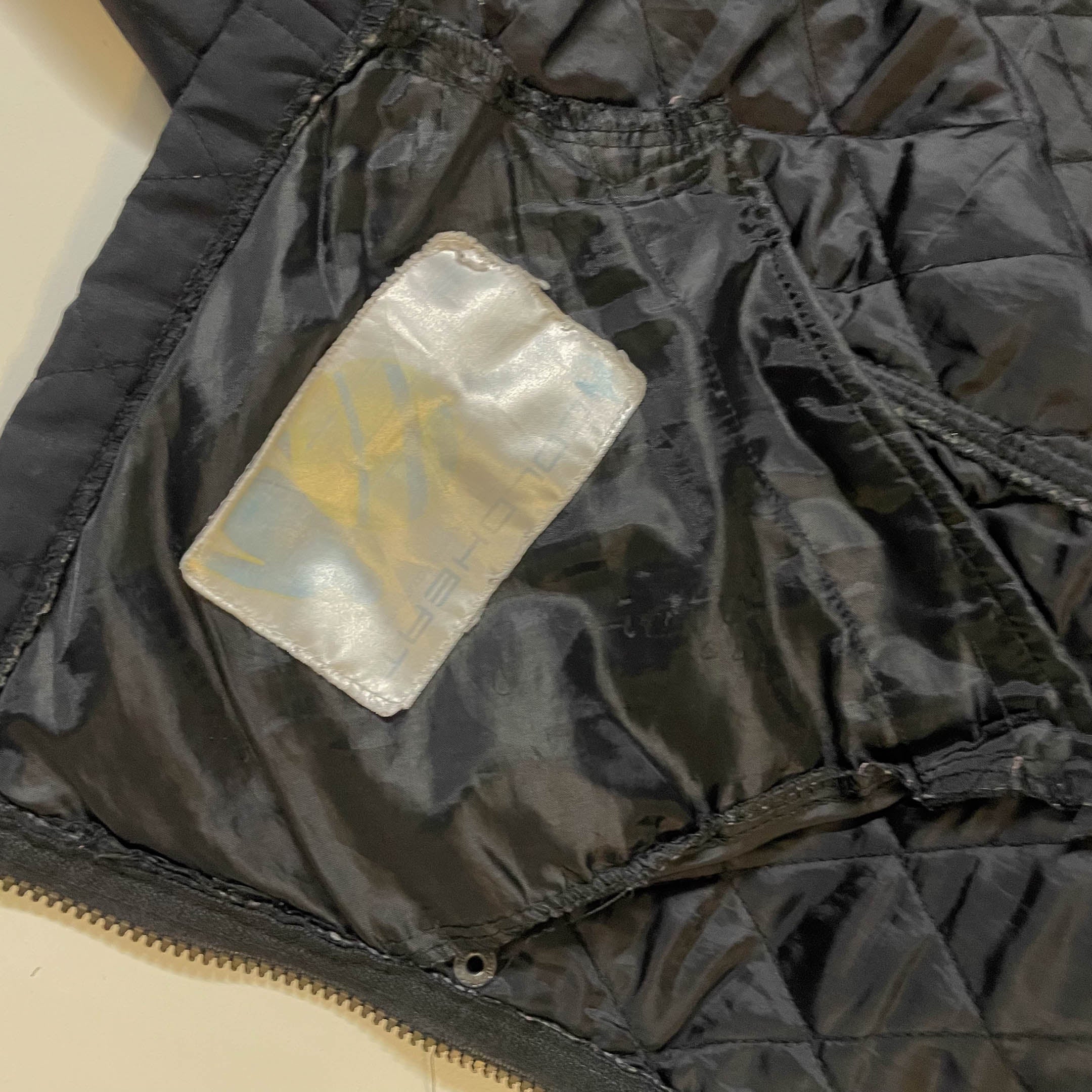 Vintage Women's TRESPASS Navy Quilted Hoodie Jacket & Coat in XXL|L30W23|SKU3791