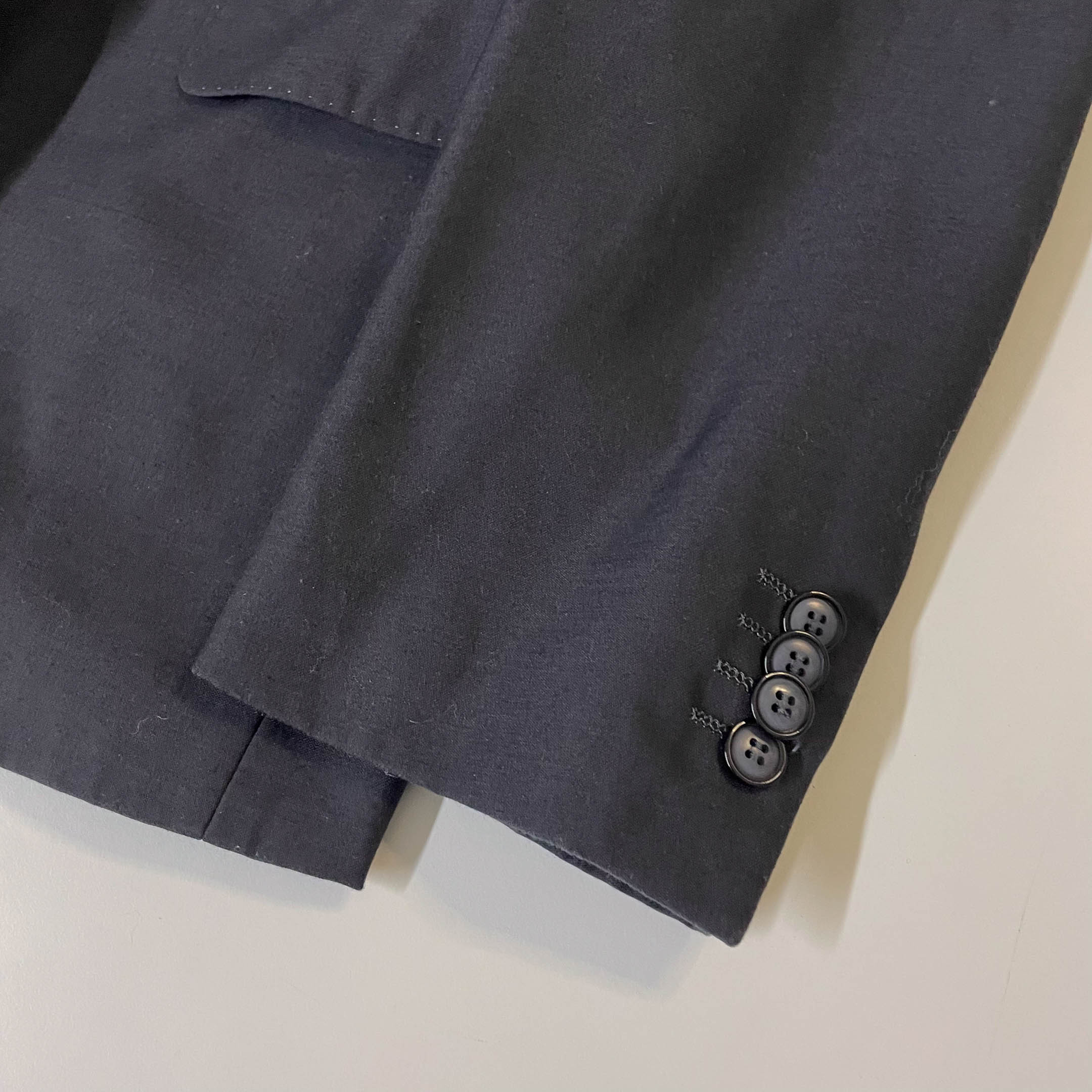 Vintage Men's Dorian Black Tailored fit black blazers in M| L 32 W 20| SKU 3802