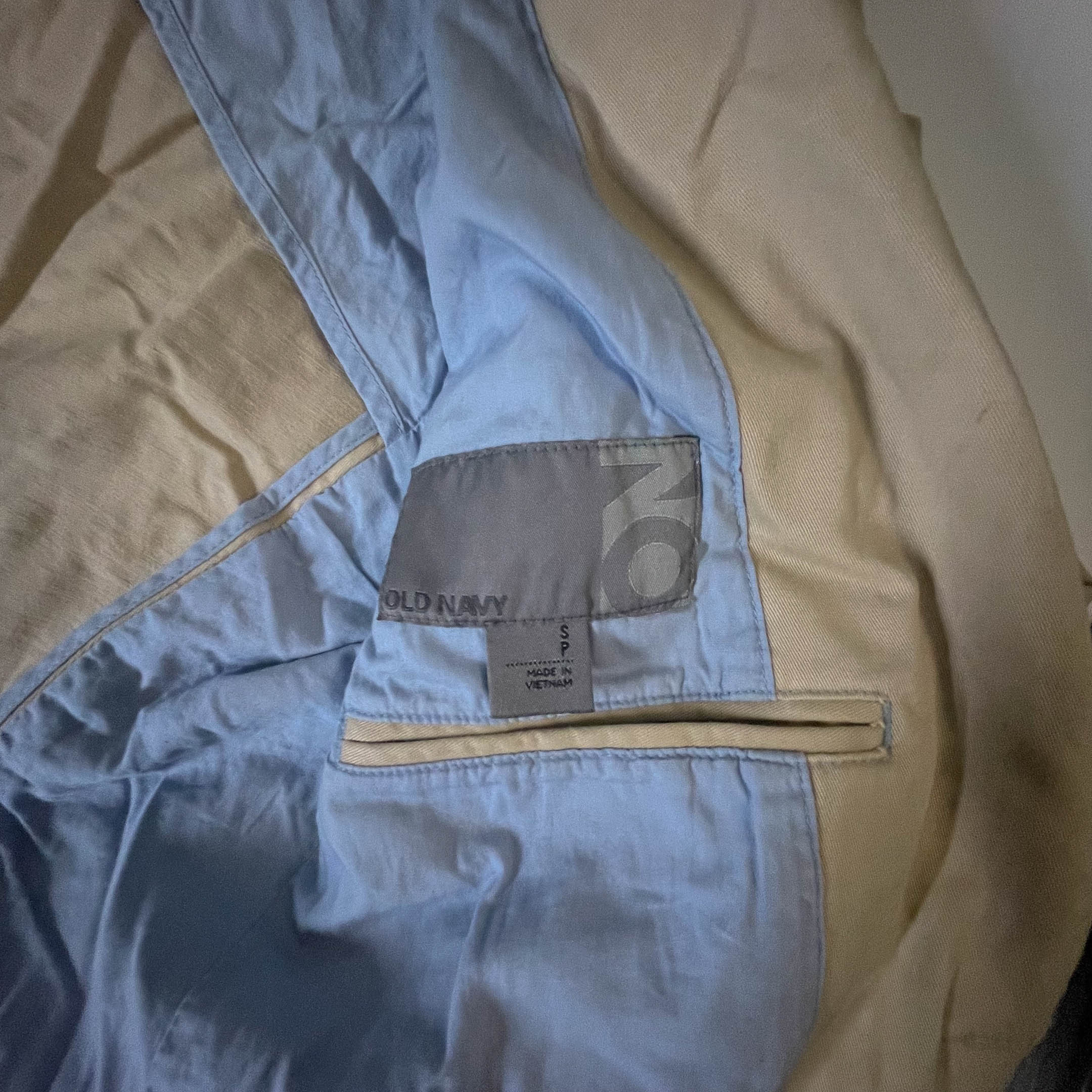 Vintage Old Navy Made in Vietnam Women's cream suit jacket in S|L30 W19|SKU 3803