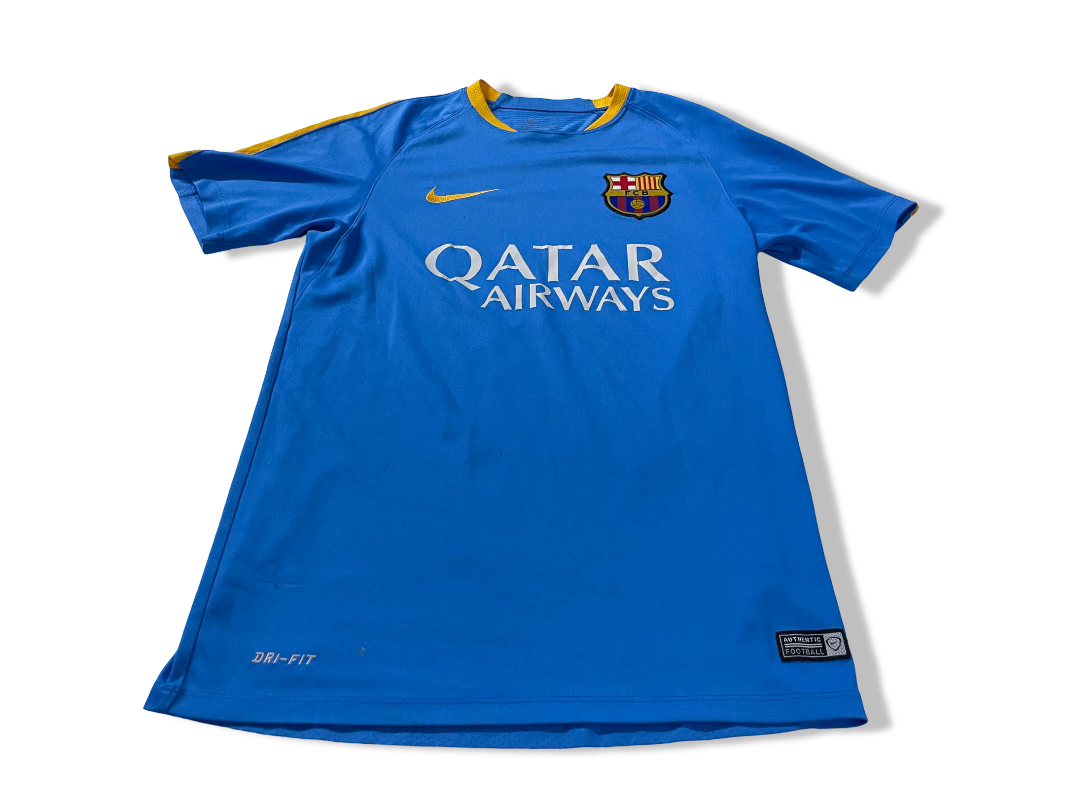 Vintage Men's  blue Nike 2015/2016 Barcelona training jersey in S|L28 W18| SKU 4118