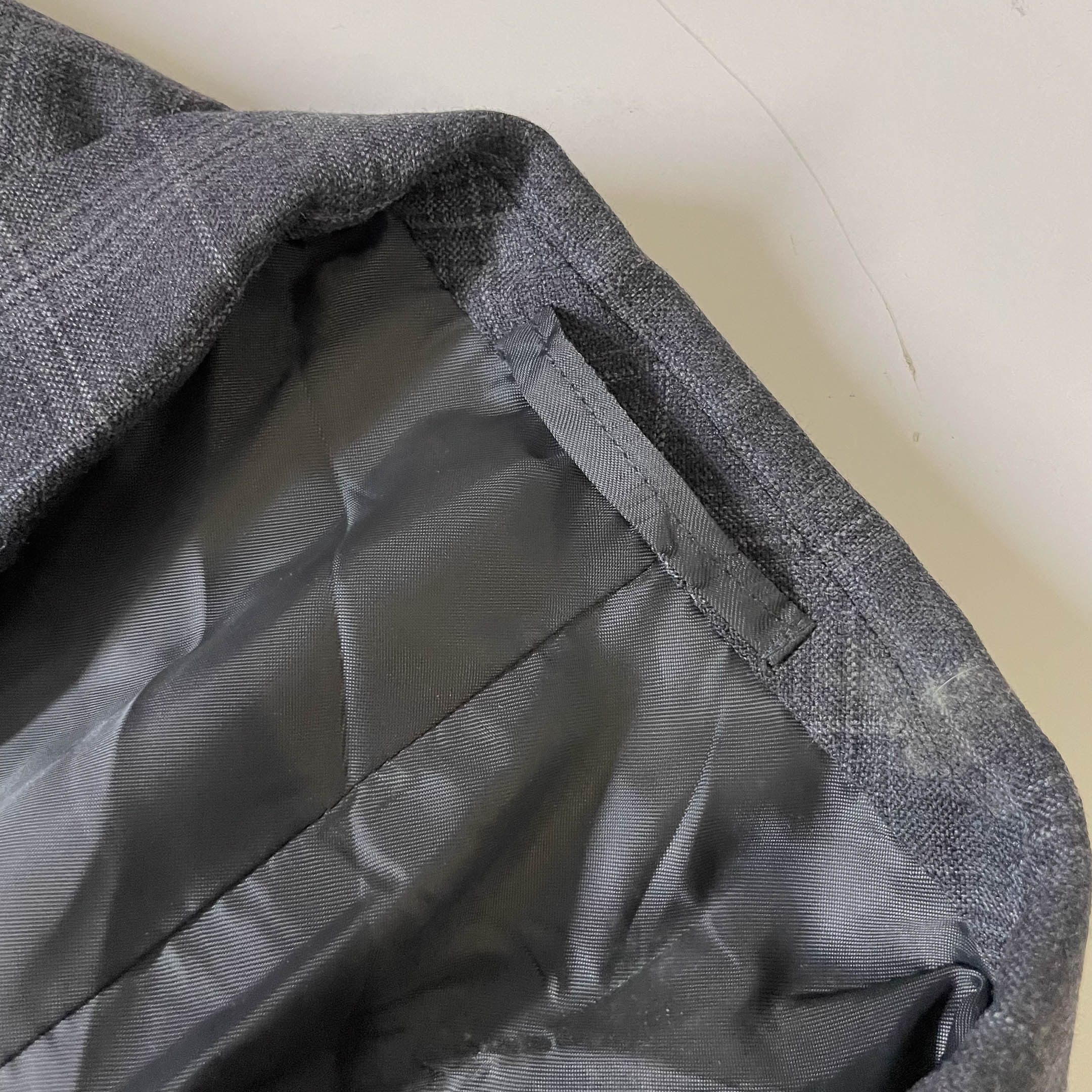 Vintage Men's Checkered grey 3 piece slim fit suit in L |SKU 3827