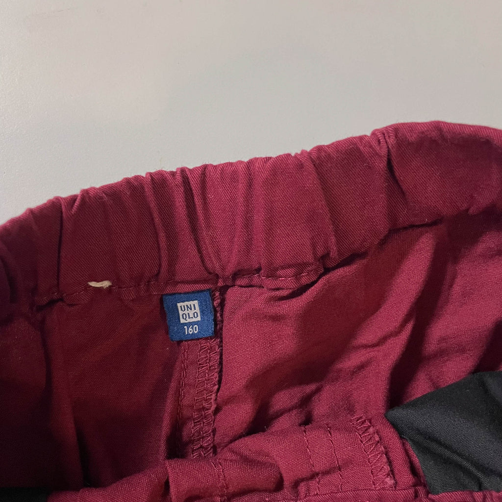 Vintage Men's Uniqlo Chinos wine short in M| SKU 3832