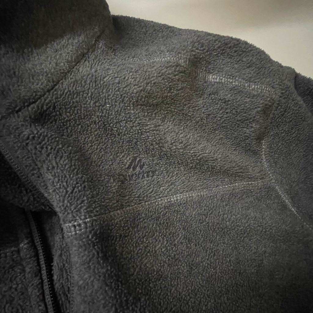 Vintage Decathlon Men's fleece grey full zip high neck jacket in M|L30W21|3833