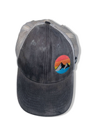 Vintage men's Wueshop grey colourblock trucker cap| SKU 4945