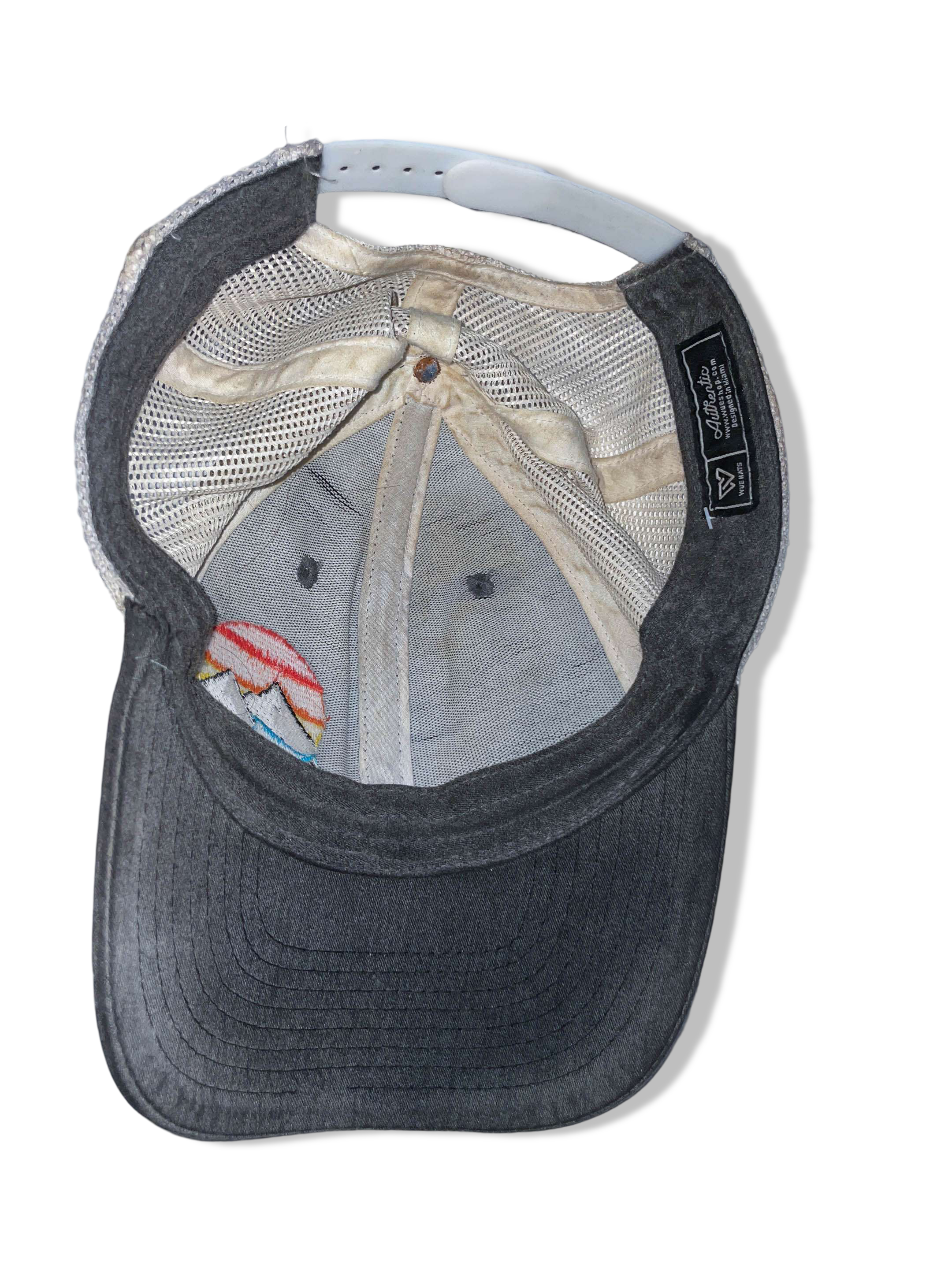 Vintage men's Wueshop grey colourblock trucker cap| SKU 4945