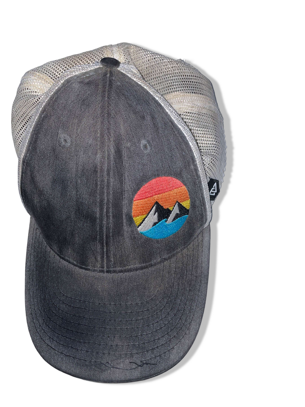 Vintage men's Wueshop grey colourblock trucker cap| SKU 4945