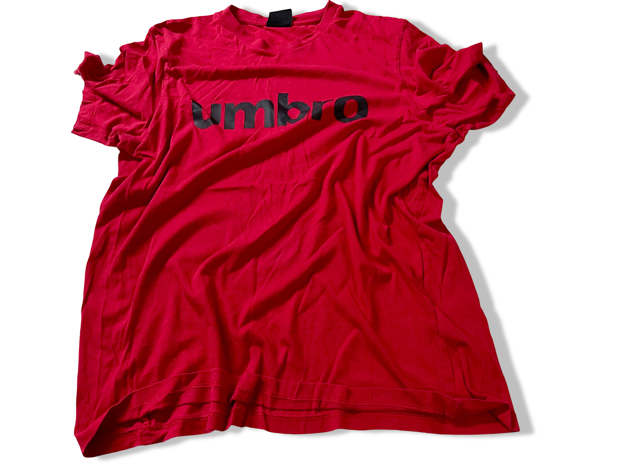 Vintage Men's Red Umbro print large tees|L28 W19| SKU 4121