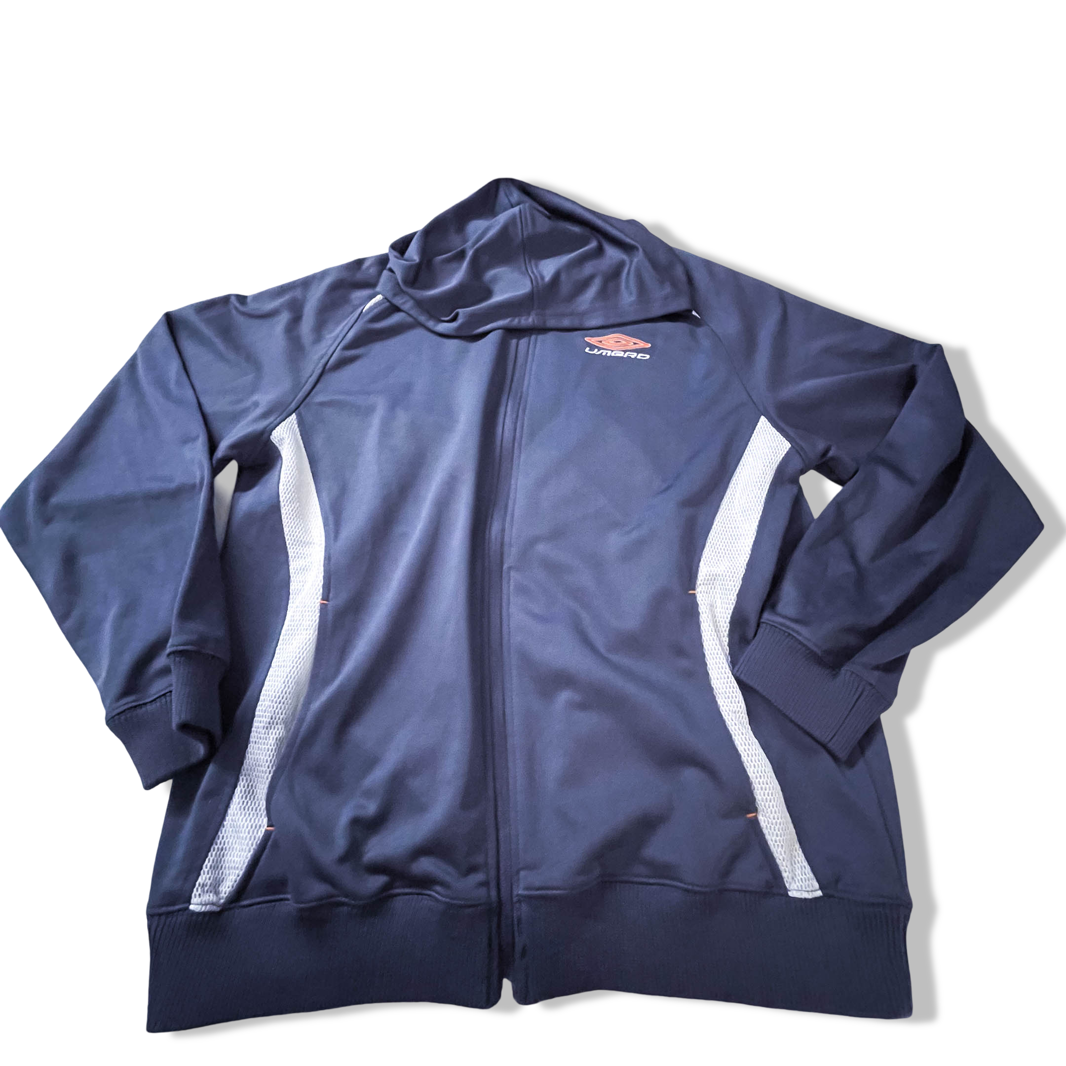 Vintage grey Umbro men's hoodie polyester jacket in L| L 27 W 22|SKU 3861