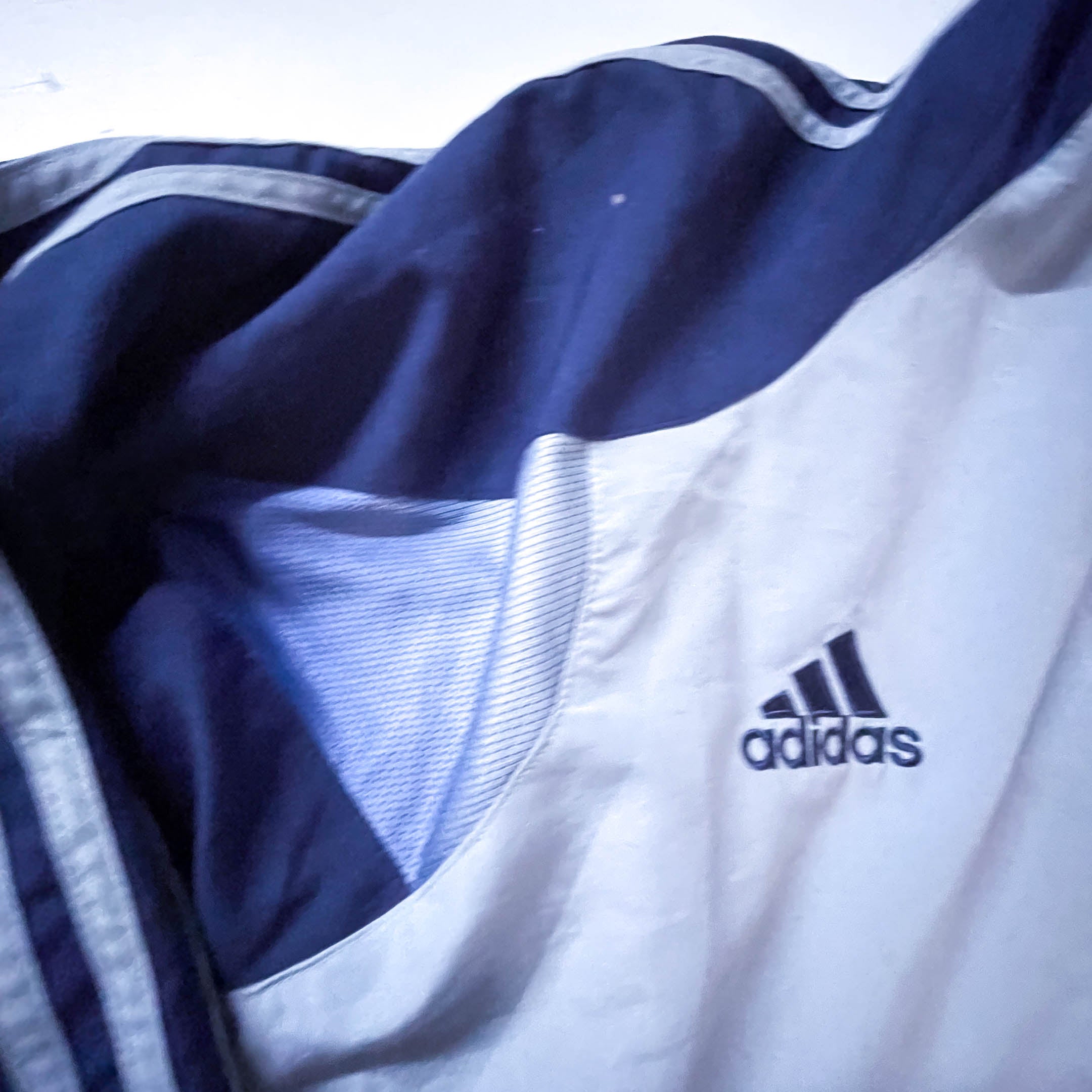 Vintage Adidas ASV blue full zip track top in M|L30 W23|Made in China