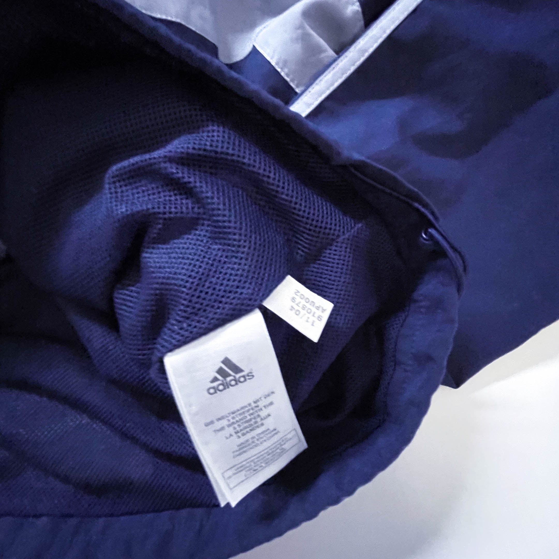 Vintage Adidas ASV blue full zip track top in M|L30 W23|Made in China