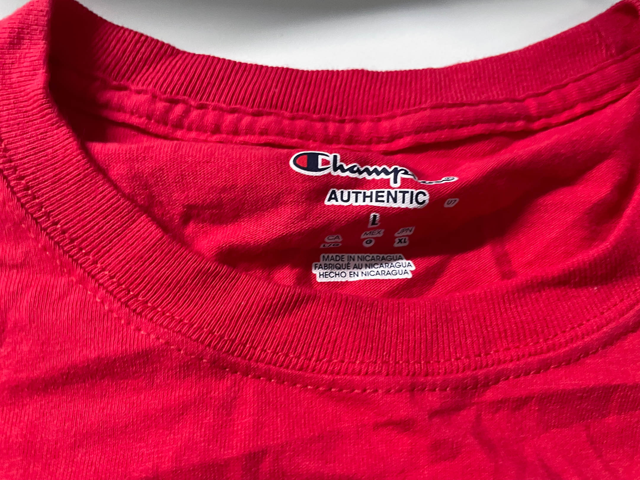 Vintage Men's Champion authentic Cincinnati graphics red tees in L|L29 W19|SKU 4126