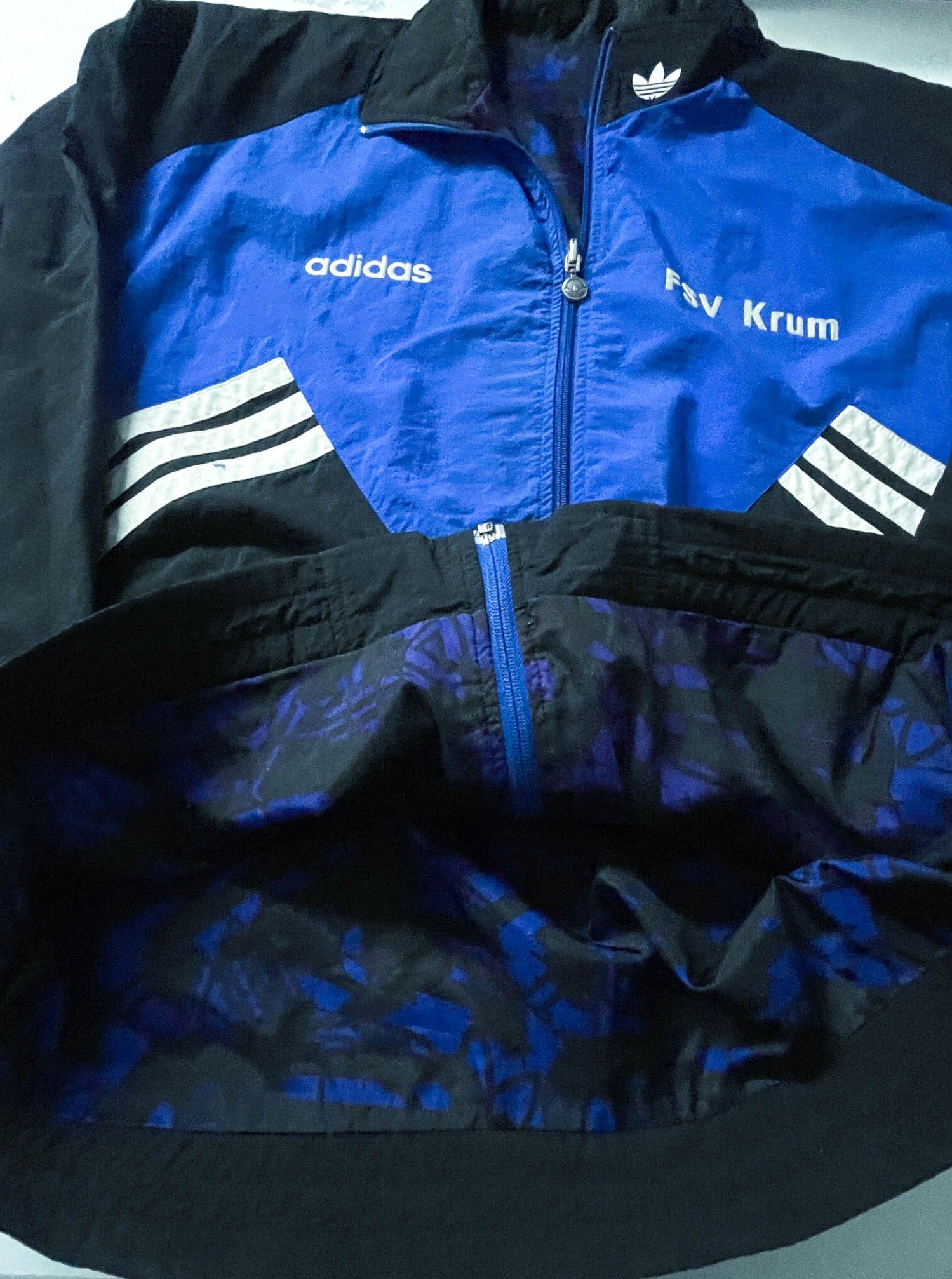 Vintage Men's Adidas FSV Krum Blue colorblock full zip track top in L/XL |L32 W25|SKU 3886