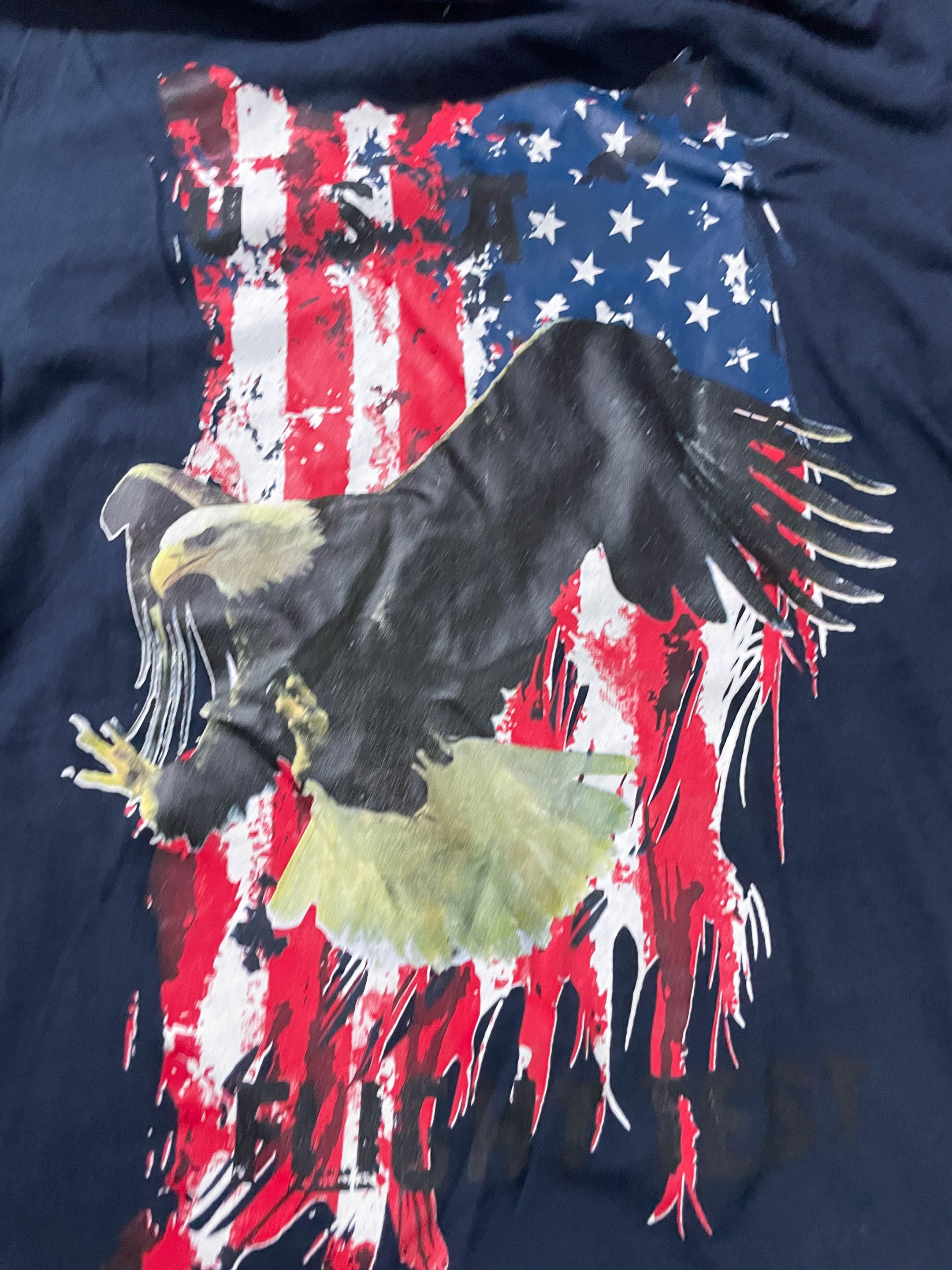 Vintage Men's Patriotic Eagle American Flag Graphics Navy tees in L|L29 W17|SKU 4129
