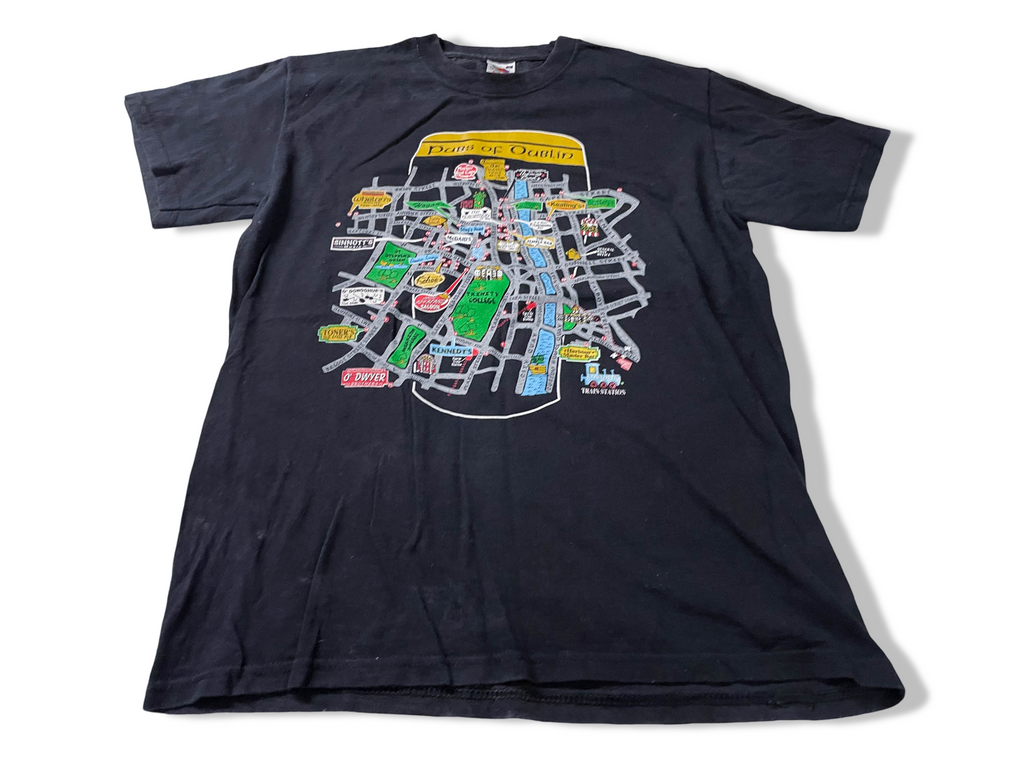Vintage Men's Fruit of the loom Pubs of Dublin graphics black tees in M|L27 W18|SKU 4130