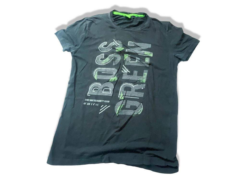 Vintage men's black Hugo Boss Graphics small tees|L26 W18| SKU 3903