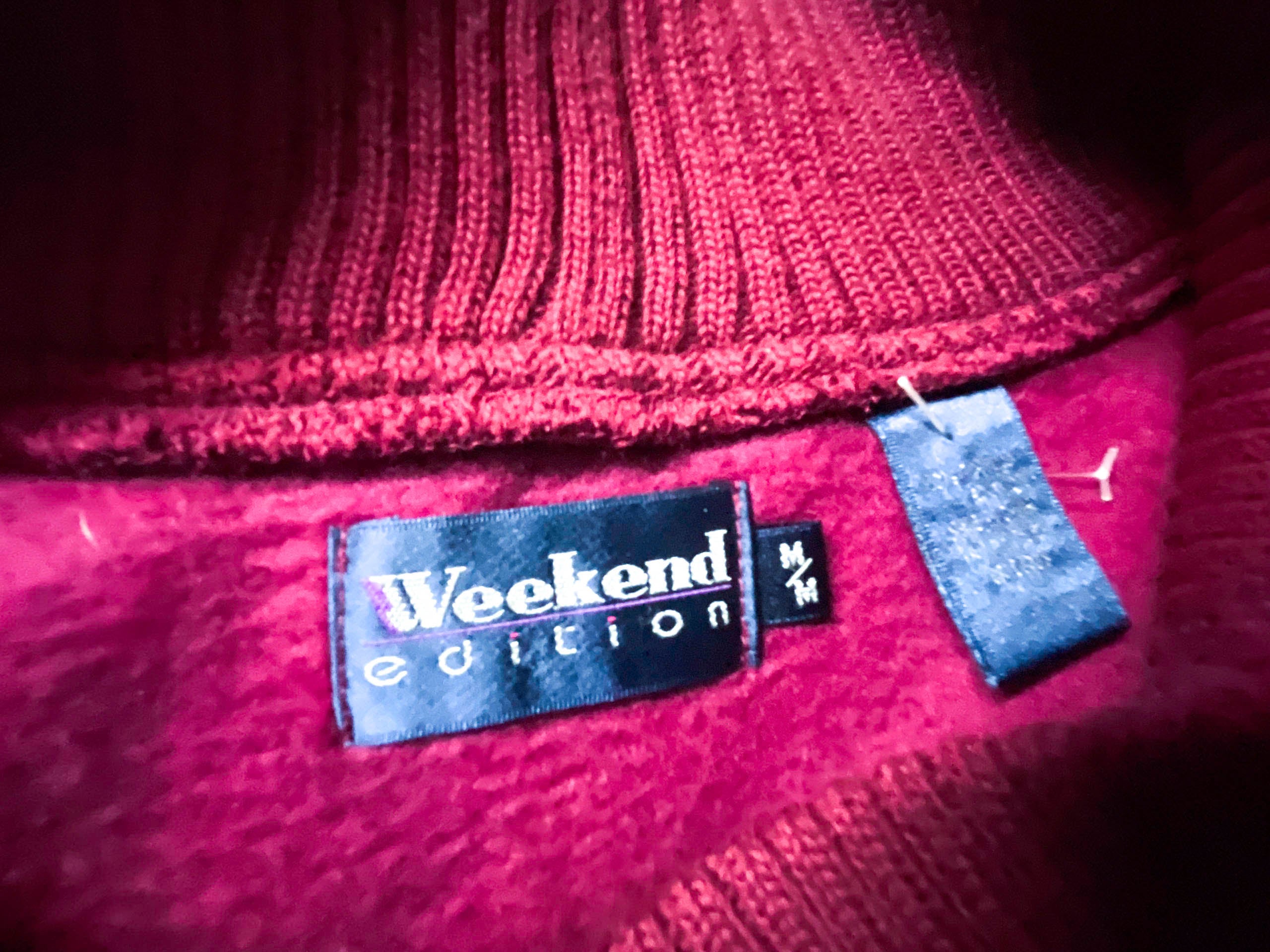 Vintage Wine Weekend Edition V-neck sweatshirt in M |L28 W22|SKU 3907