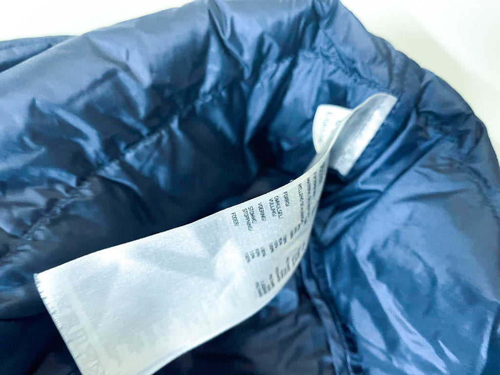 Vintage Women's Uniqlo Navy sleeveless full zip puffer padded jacket in XL|L27 W20|SKU 3971