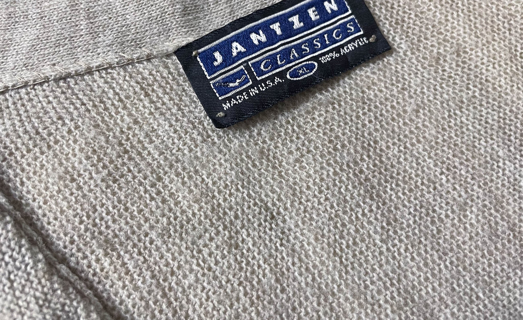 Vintage Jantzen classic cream V-neck button up cardigan in L/XL|L28 W20|SKU 3972|Made in U.S.A