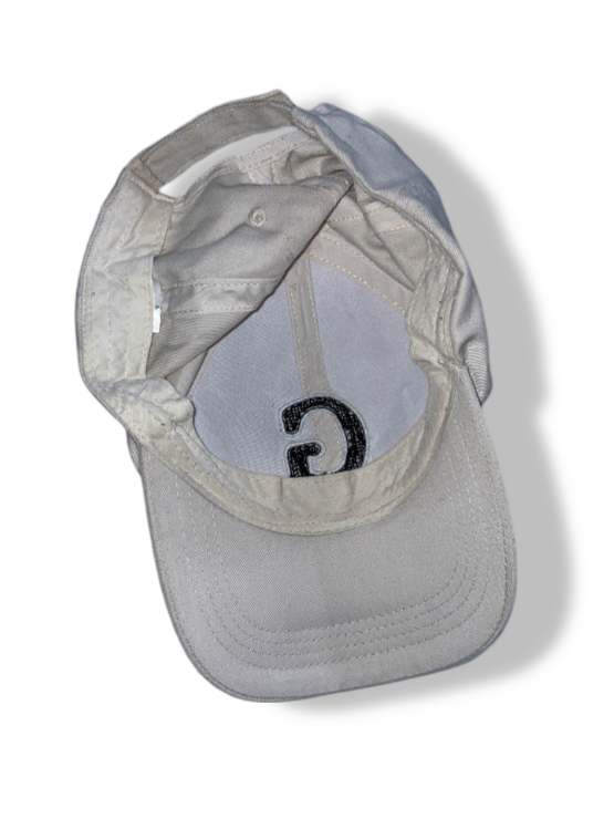 Vintage white letter G crest baseball cap| SKU 4973