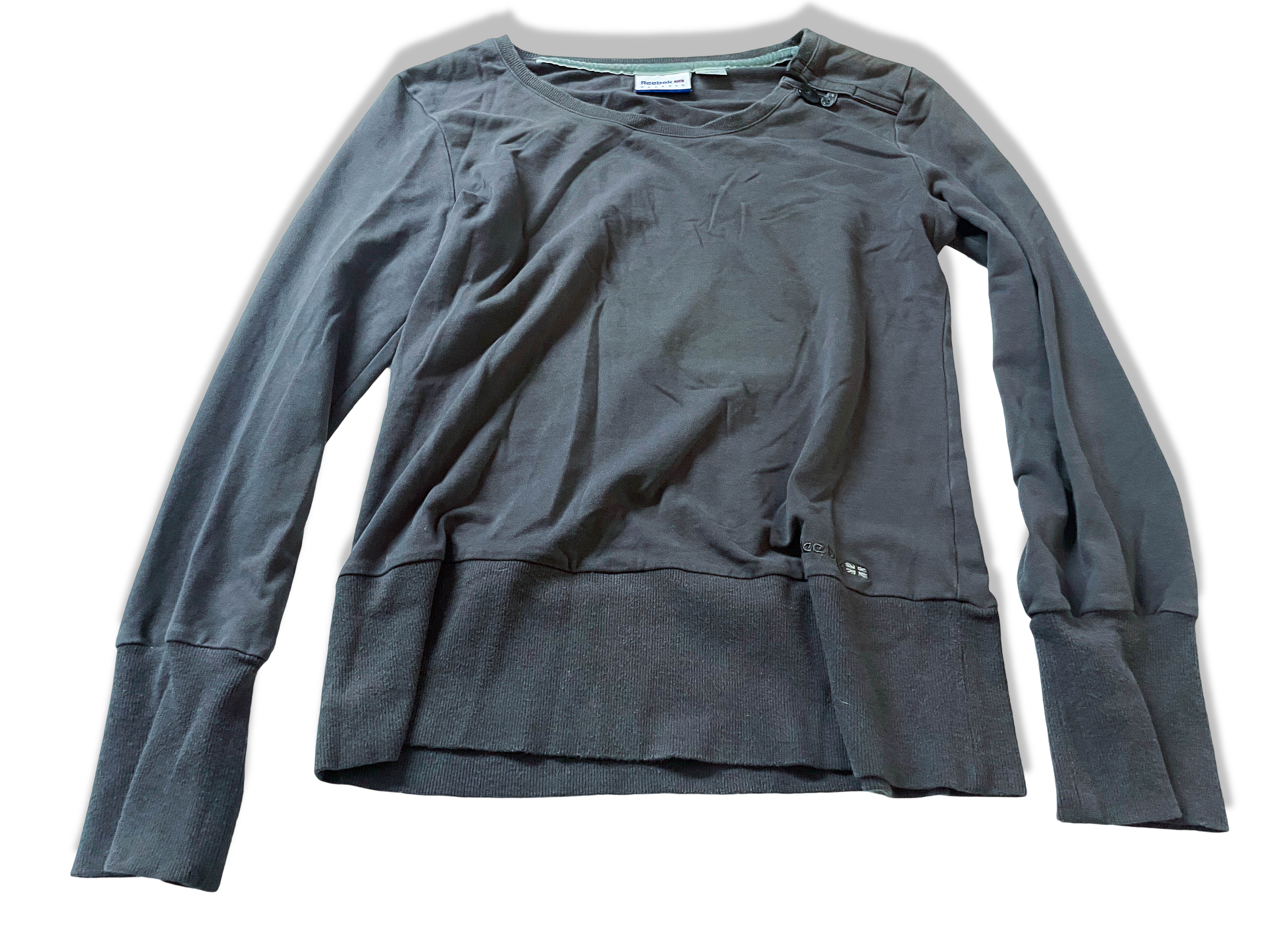 Vintage Women's Reebok brown long sleeve tees in S/M| L24 W17| SKU 3975