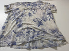 Vintage women's grey floral and animal print blouse in L/XL| L 27 W21| SKU 3977