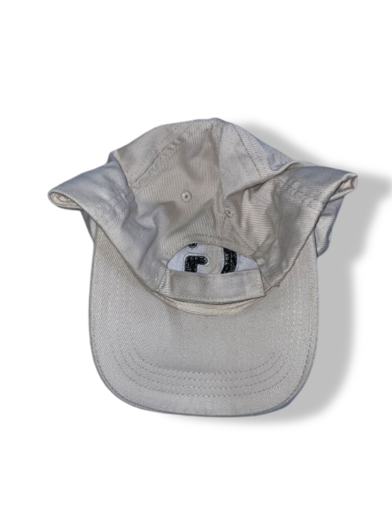 Vintage white letter G crest baseball cap| SKU 4973