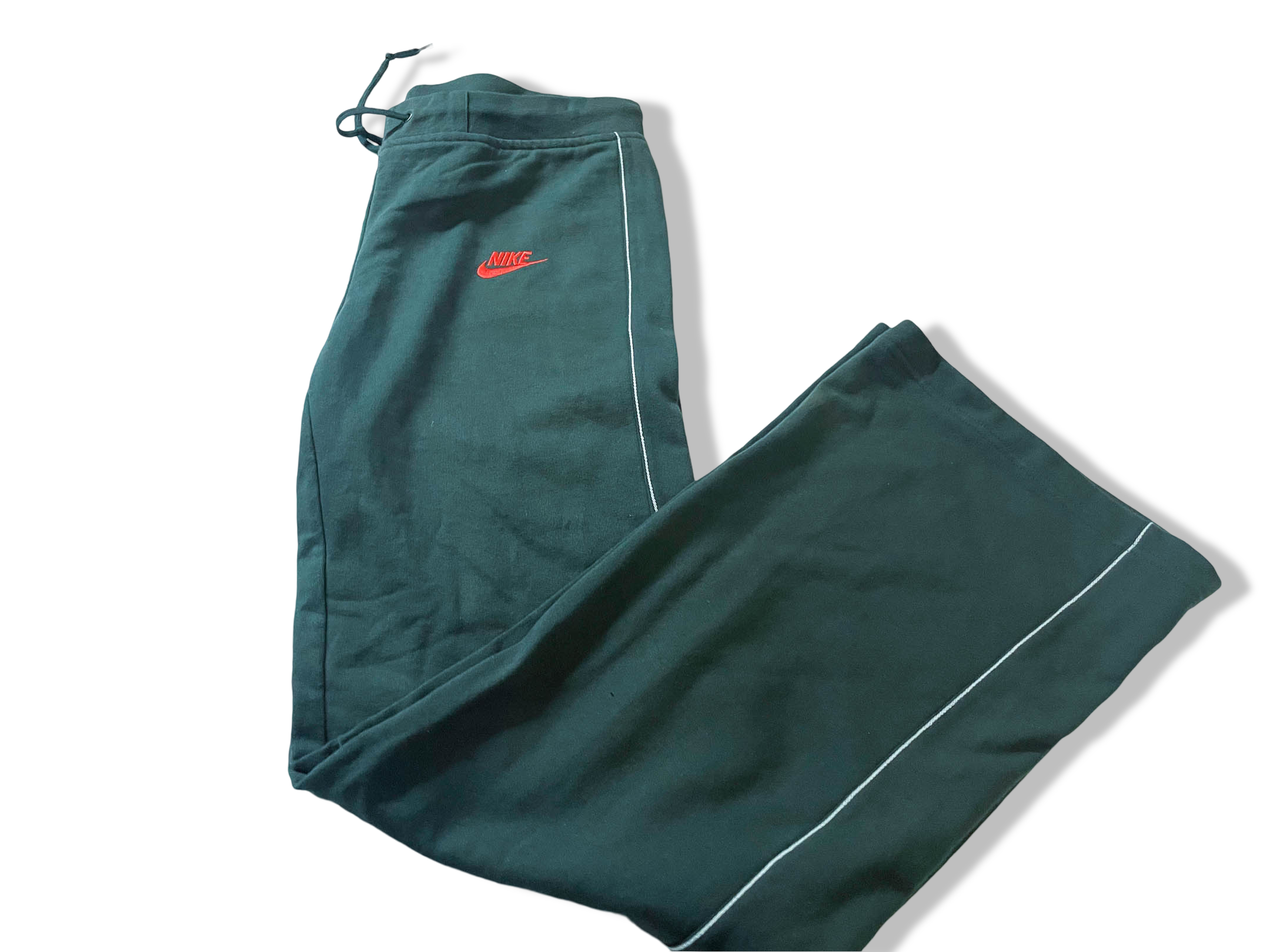 Vintage women's Nike green sweat pant in L/XL|L 31 W 30| SKU 3979