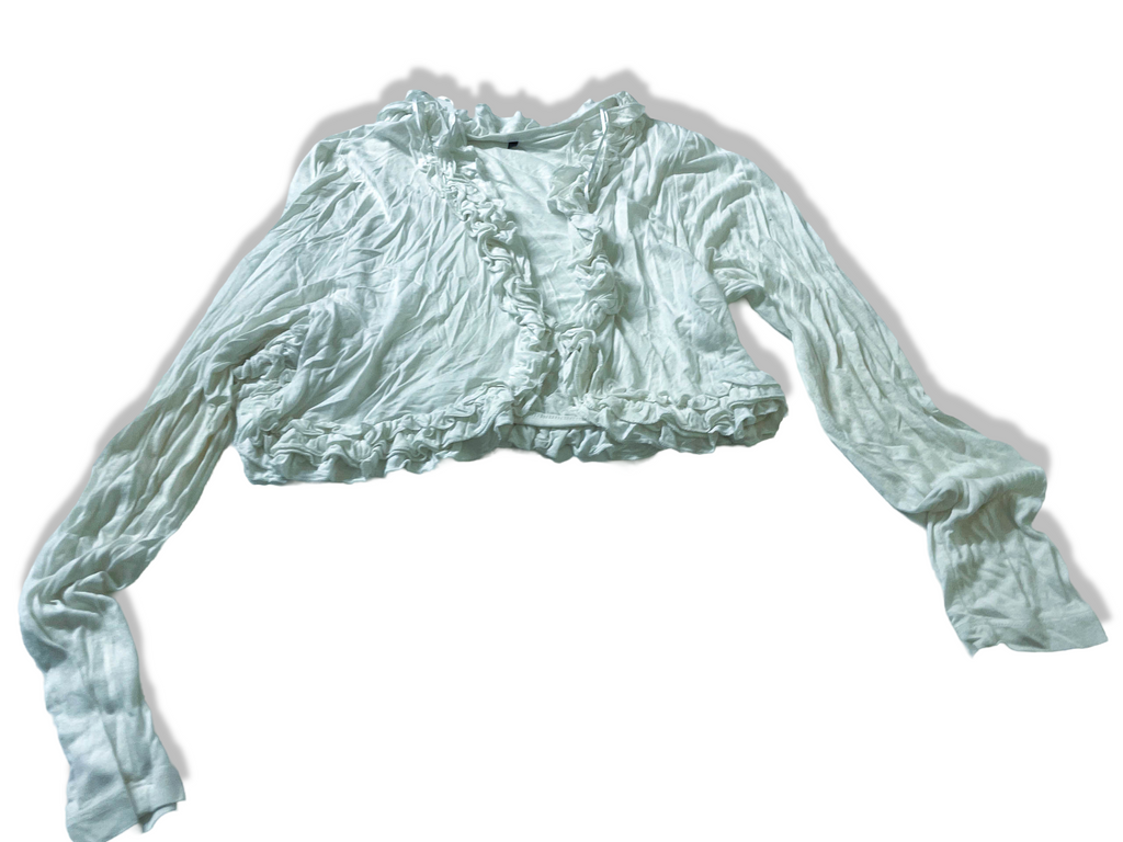 Vintage women's white ruffle long sleeve cropped top in L| L 15 W 14| SKU 3983