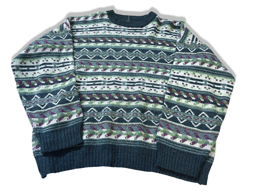 Vintage Multi stripe geometric pattern knitted crew neck sweater in S/M|L25 W24| SKU 3989