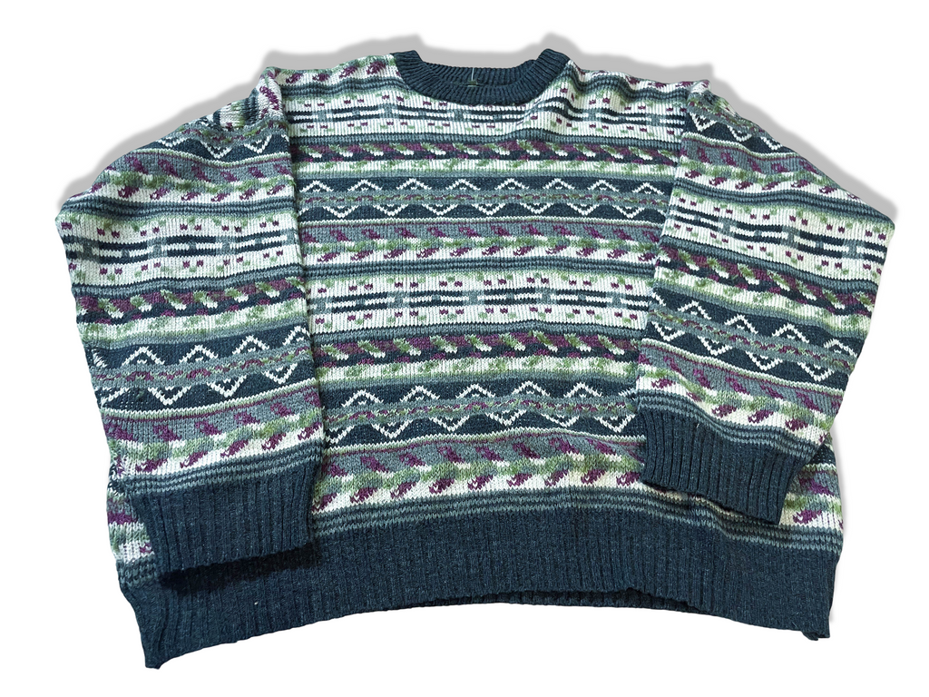 Vintage Multi stripe geometric pattern knitted crew neck sweater in S/M|L25 W24| SKU 3989
