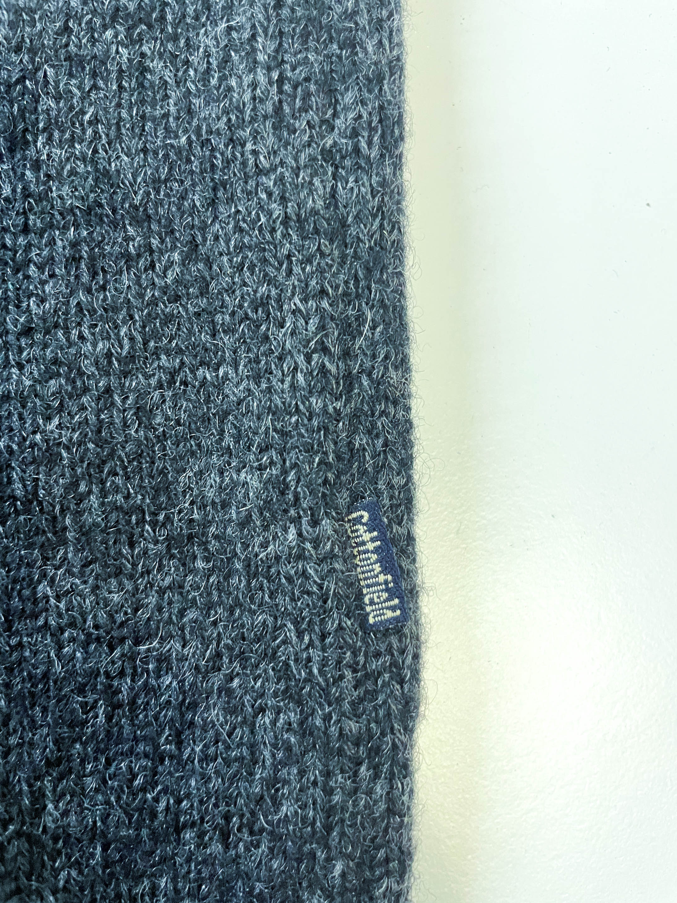 Vintage Men's Cottonfield wool knitted grey V-neck sleeveless sweater in L|L27 W22| SKU 3993