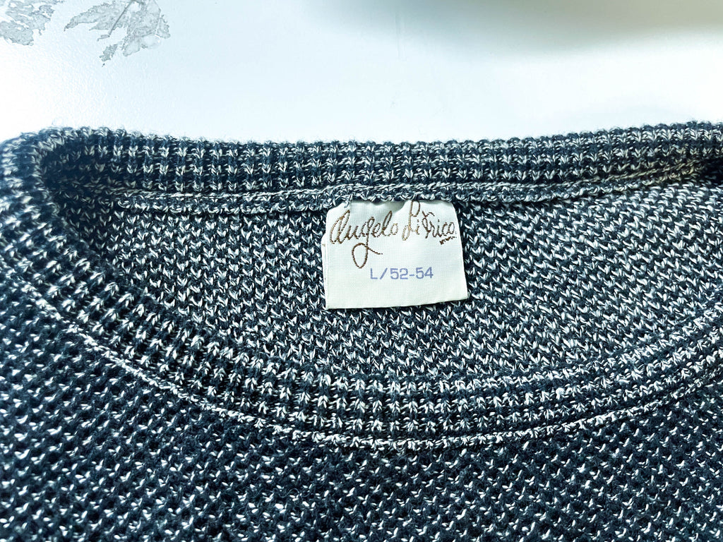 Vintage Angelo Li fico Navy blue cable knitted sweatshirt in L|L 27 W23|SKU 3994