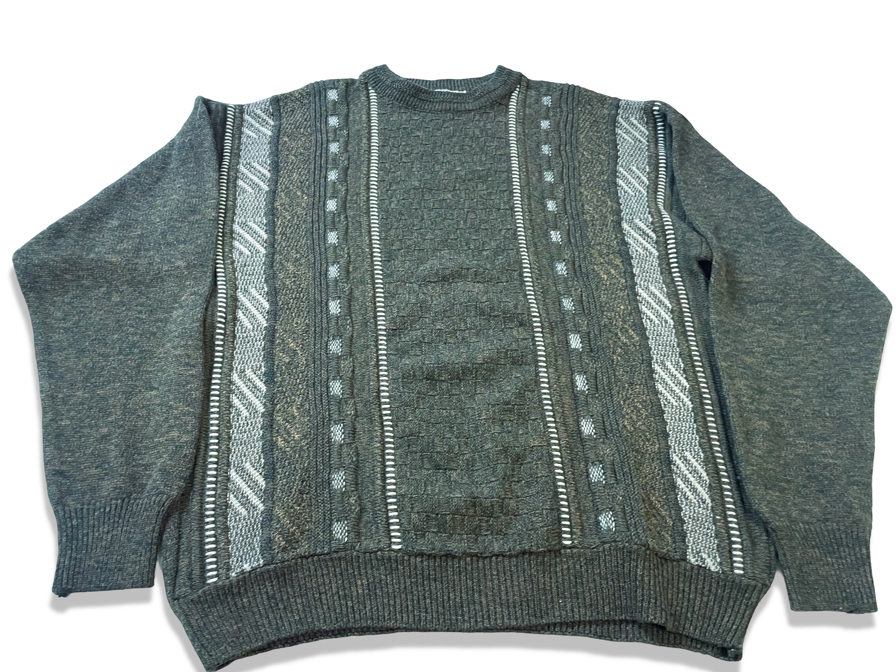 Vintage Berto Lucci Geometric Pattern Grey Sweater in L|L27 W22| SKU 3997