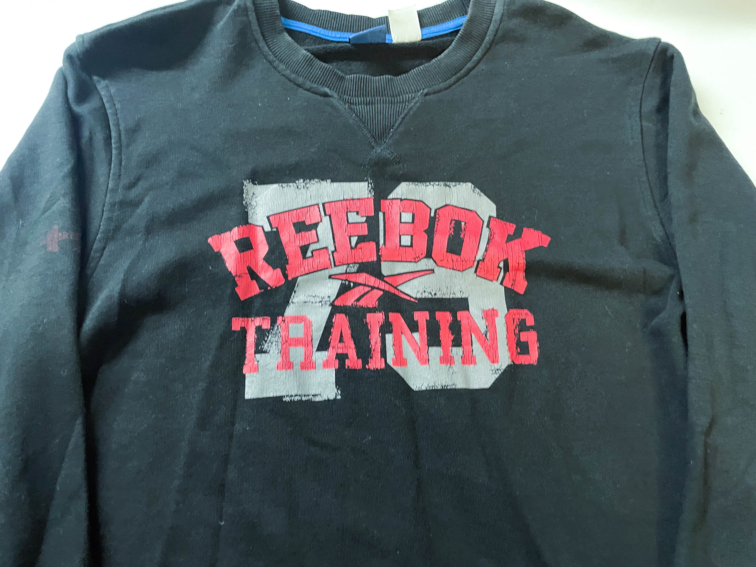 Vintage Men's Reebok training graphics black sweatshirt in L|L 28 W21| SKU 4007
