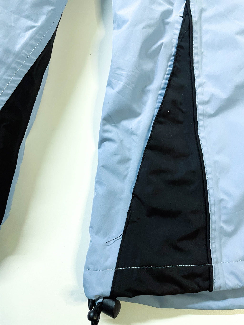 Vintage women's Kartel Elle blue windbreaker full zip jacket in S|L 30 W 20|SKU 4008 with new tag