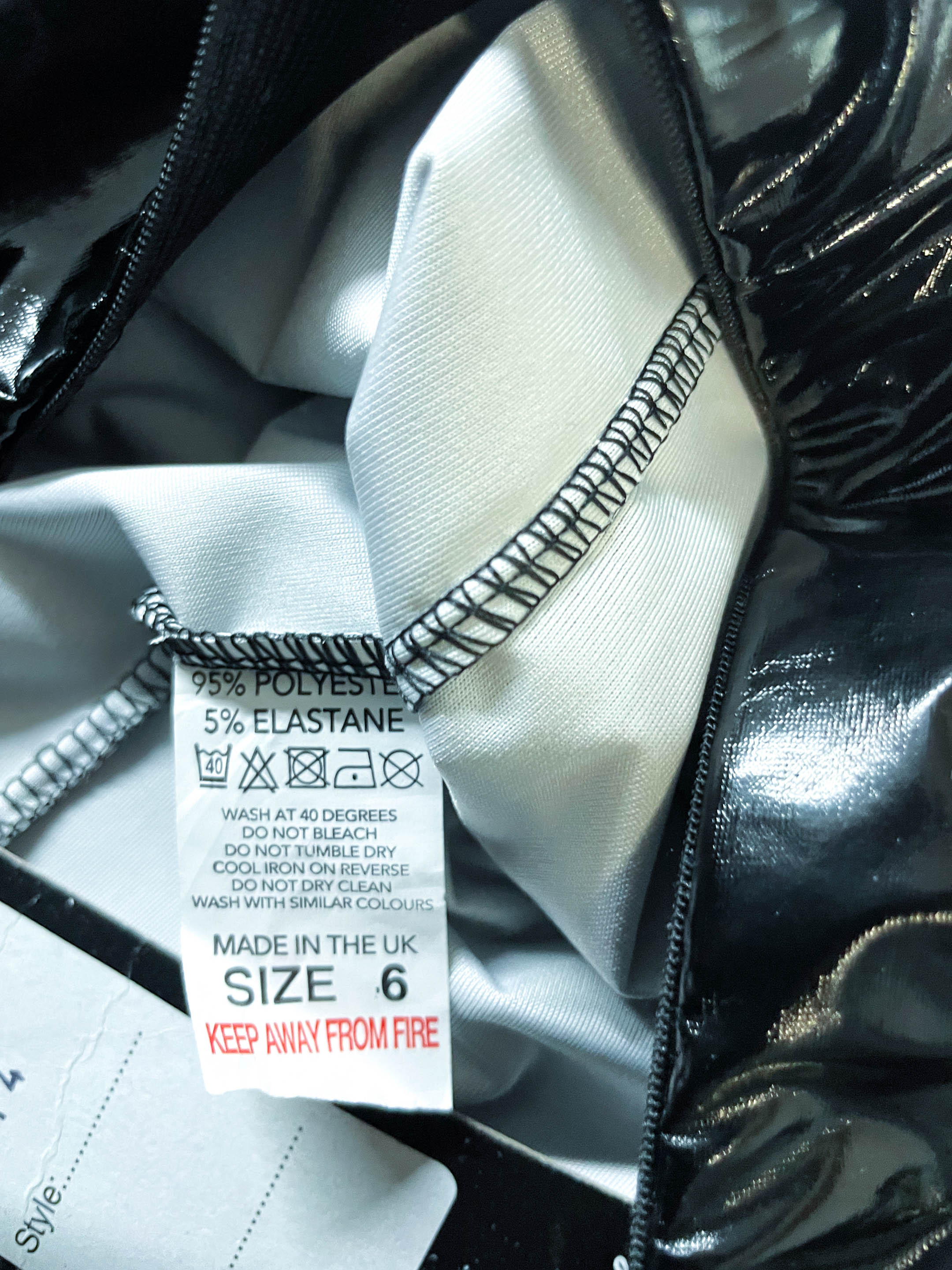 Black women's glossy flare Polyester pant size 6 made in UK with new tag|L30 W22|SKU 4012