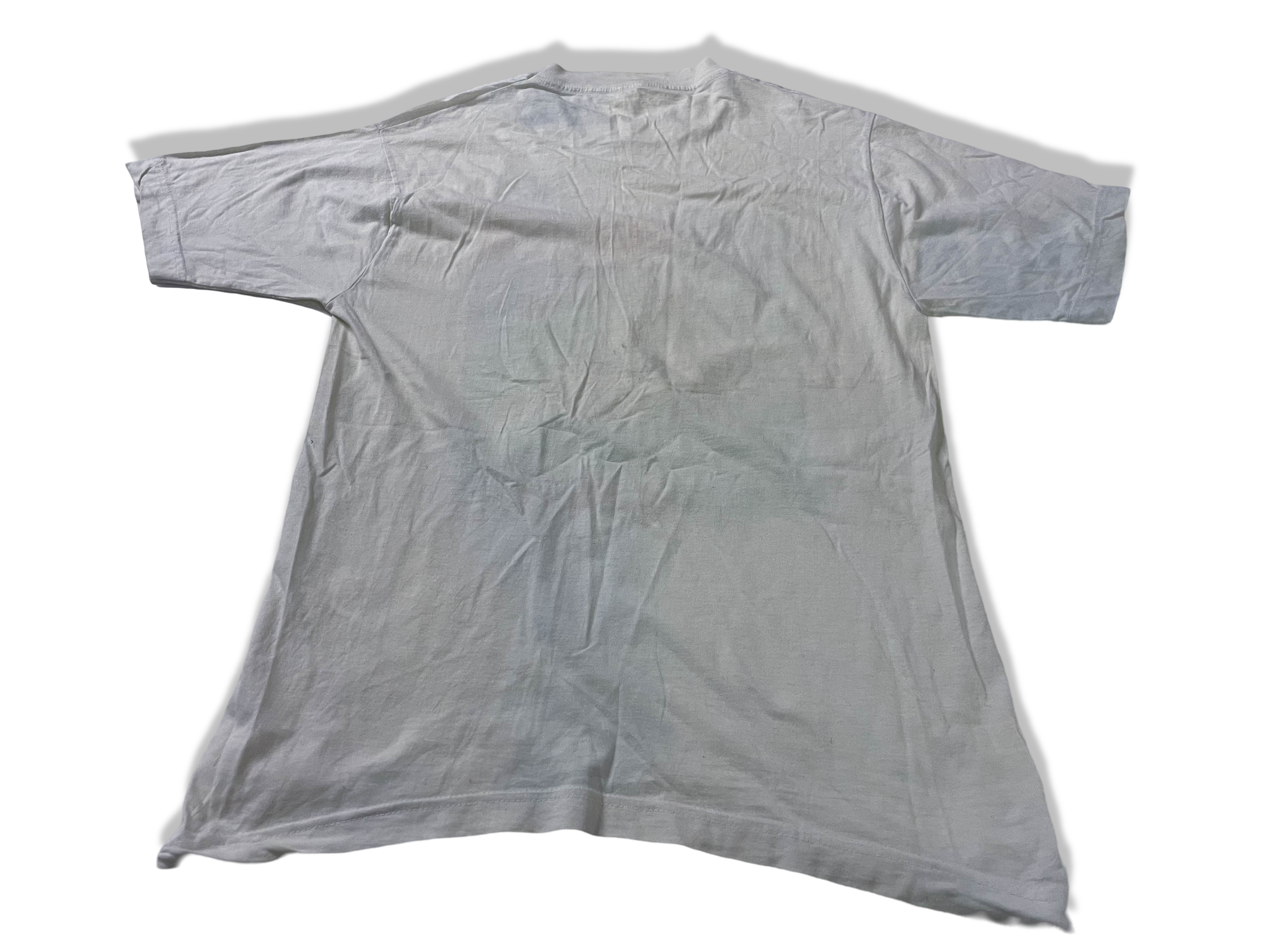 Vintage men's Ireland Italia 1990 world cup graphics white tees in S|L27 W17| SKU 4143